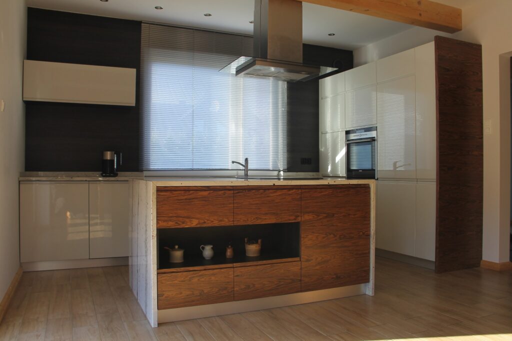 Kuchnia z granitowym blatem